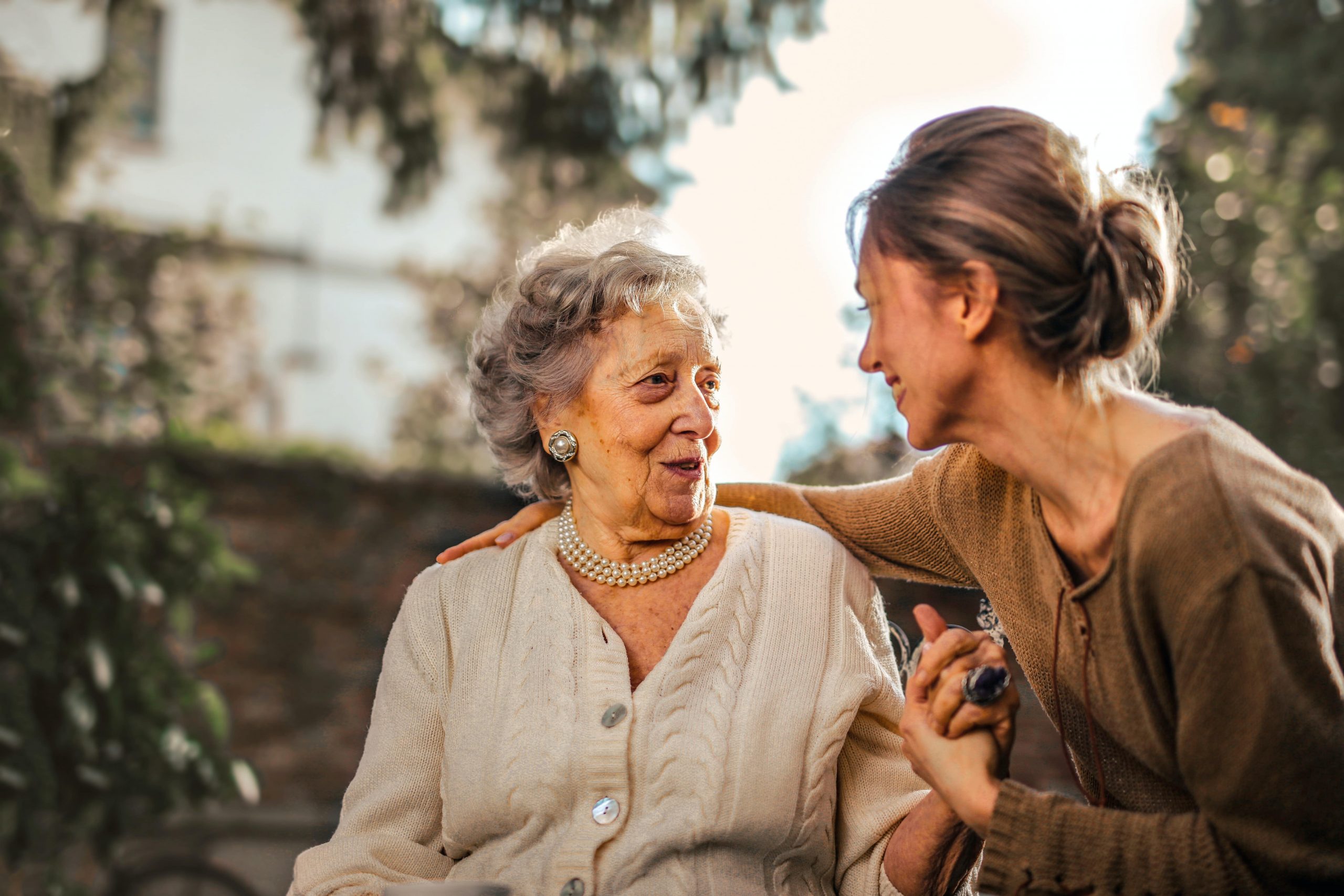 pexels-andrea-piacquadio-3768131 (1)-min